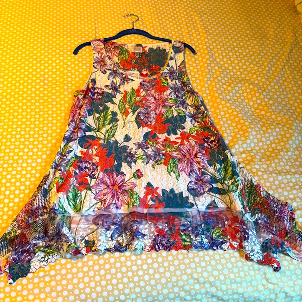Cupio Floral Tunic